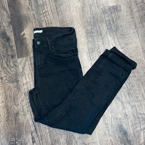 Women’s Levi - size 31
